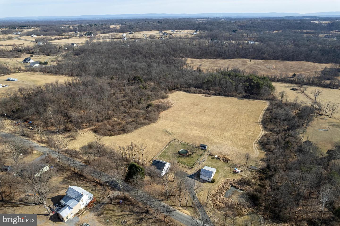 344 FROG HOLLOW RD, WINCHESTER, Virginia 22603, 3 Bedrooms Bedrooms, ,2 BathroomsBathrooms,Residential,For sale,344 FROG HOLLOW RD,VAFV2039198 MLS # VAFV2039198