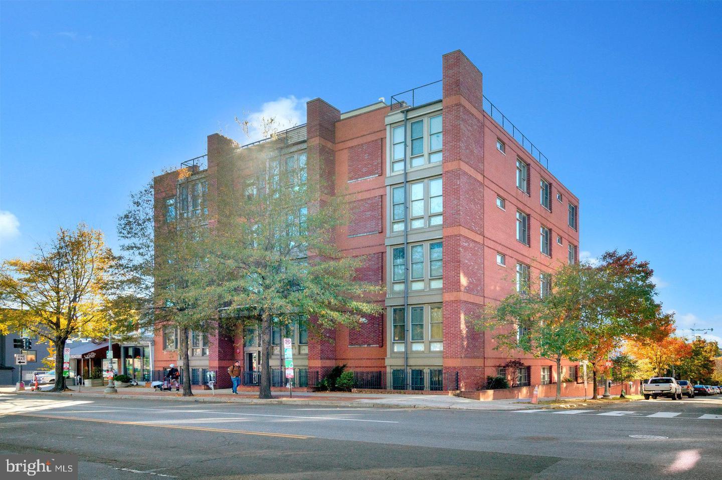 2910 GEORGIA AVE NW #C02, WASHINGTON, District Of Columbia 20001, 2 Bedrooms Bedrooms, ,2 BathroomsBathrooms,Residential,For sale,2910 GEORGIA AVE NW #C02,DCDC2242996 MLS # DCDC2242996