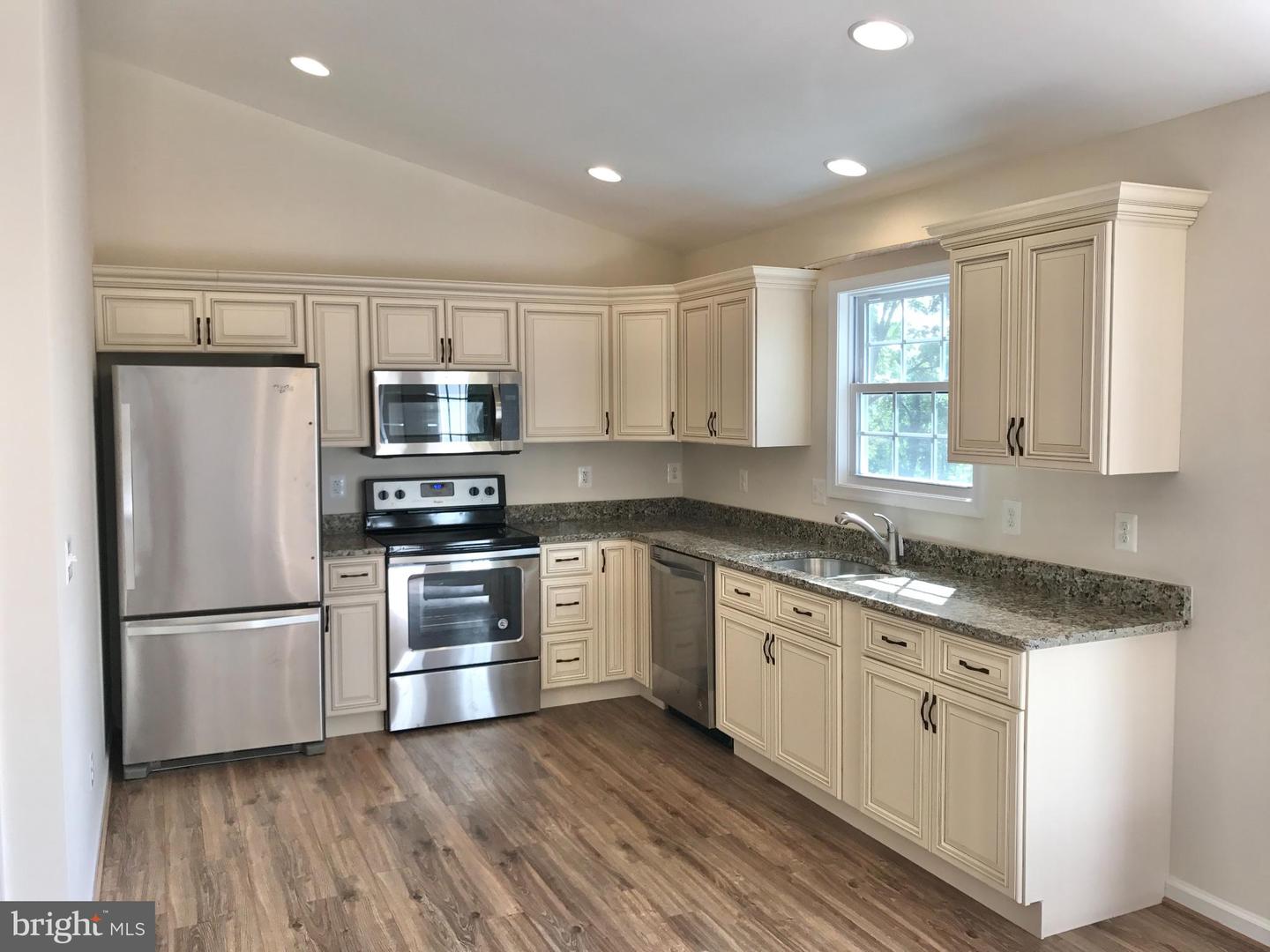 198 HEIM JONES RD, LINDEN, Virginia 22642, 3 Bedrooms Bedrooms, 5 Rooms Rooms,2 BathroomsBathrooms,Residential,For sale,198 HEIM JONES RD,VAWR2013216 MLS # VAWR2013216