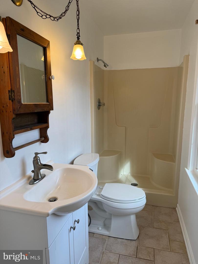 487 SKYLINE FOREST DR, FRONT ROYAL, Virginia 22630, 4 Bedrooms Bedrooms, ,3 BathroomsBathrooms,Residential,For sale,487 SKYLINE FOREST DR,VAWR2013218 MLS # VAWR2013218