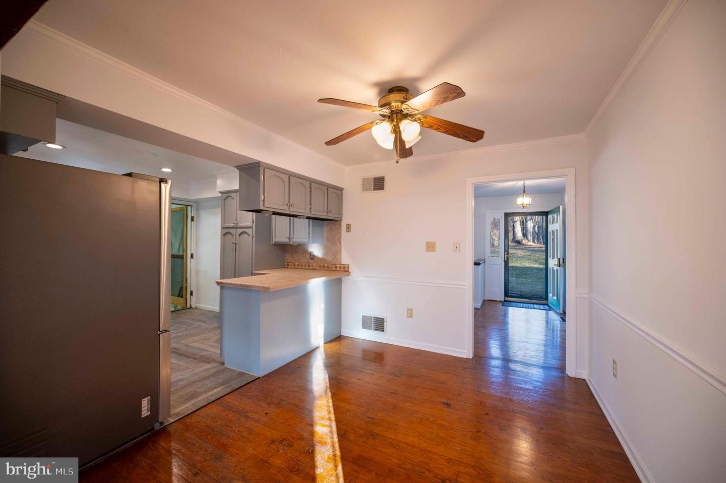 487 SKYLINE FOREST DR, FRONT ROYAL, Virginia 22630, 4 Bedrooms Bedrooms, ,3 BathroomsBathrooms,Residential,For sale,487 SKYLINE FOREST DR,VAWR2013218 MLS # VAWR2013218