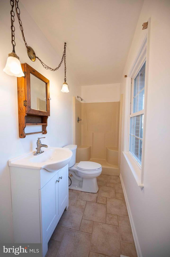 487 SKYLINE FOREST DR, FRONT ROYAL, Virginia 22630, 4 Bedrooms Bedrooms, ,3 BathroomsBathrooms,Residential,For sale,487 SKYLINE FOREST DR,VAWR2013218 MLS # VAWR2013218