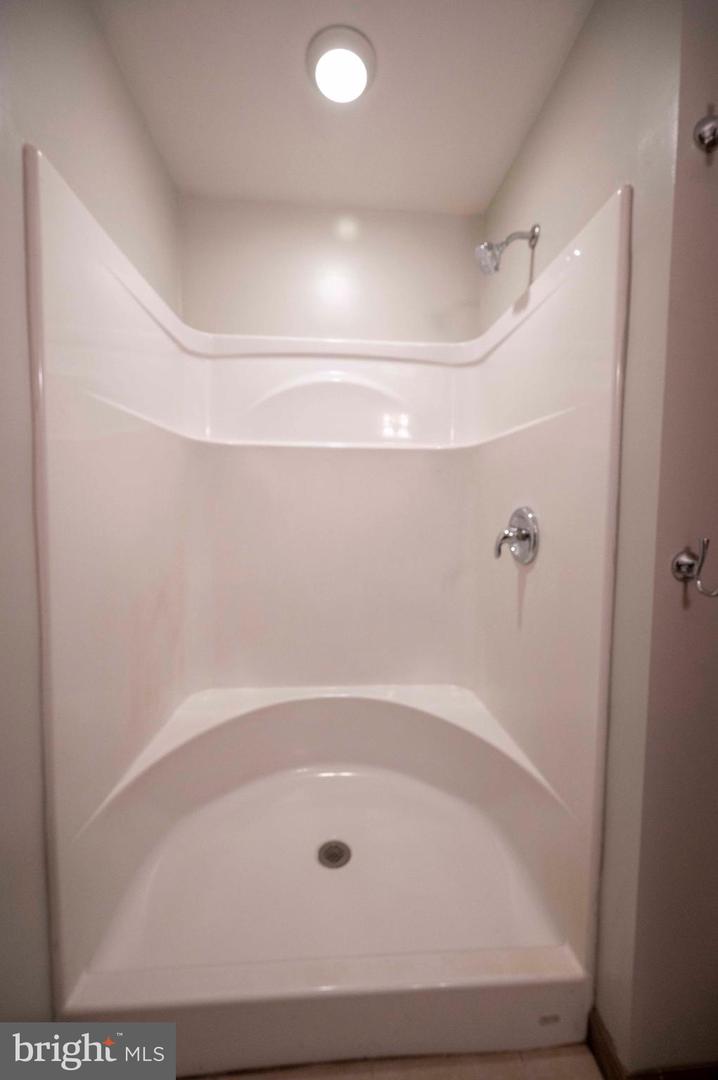 487 SKYLINE FOREST DR, FRONT ROYAL, Virginia 22630, 4 Bedrooms Bedrooms, ,3 BathroomsBathrooms,Residential,For sale,487 SKYLINE FOREST DR,VAWR2013218 MLS # VAWR2013218