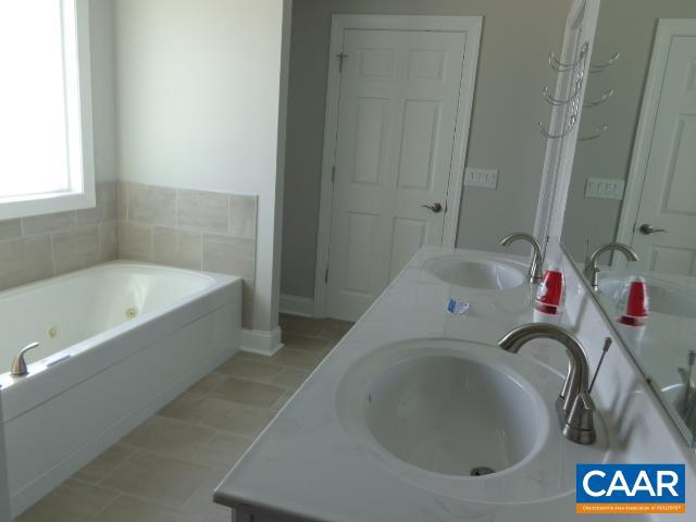 208 WINDSOR DR, FISHERSVILLE, Virginia 22939, 4 Bedrooms Bedrooms, ,2 BathroomsBathrooms,Residential,For sale,208 WINDSOR DR,672783 MLS # 672783 208 WINDSOR DR, FISHERSVILLE, Virginia 22939, 4 Bedrooms Bedrooms, ,2 BathroomsBathrooms,Residential,For sale,208 WINDSOR DR,672783 MLS # 672783