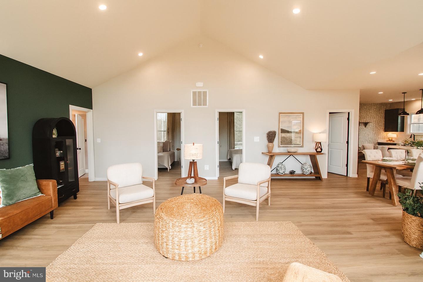 362 DRUMMER HILL RD, FRONT ROYAL, Virginia 22630, 3 Bedrooms Bedrooms, 5 Rooms Rooms,2 BathroomsBathrooms,Residential,For sale,362 DRUMMER HILL RD,VAWR2013222 MLS # VAWR2013222