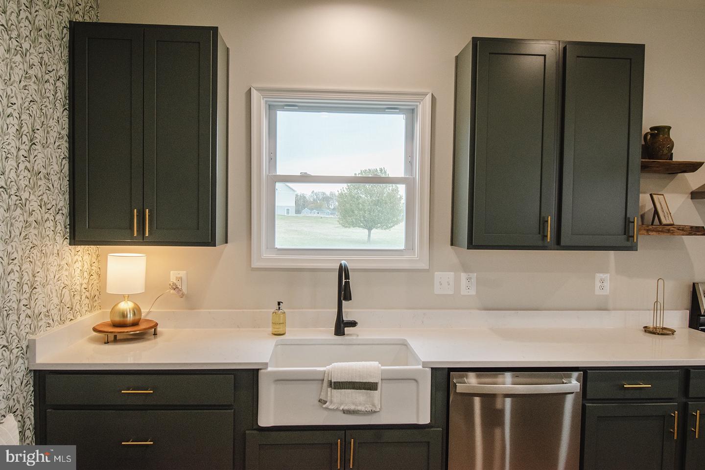 362 DRUMMER HILL RD, FRONT ROYAL, Virginia 22630, 3 Bedrooms Bedrooms, 5 Rooms Rooms,2 BathroomsBathrooms,Residential,For sale,362 DRUMMER HILL RD,VAWR2013224 MLS # VAWR2013224