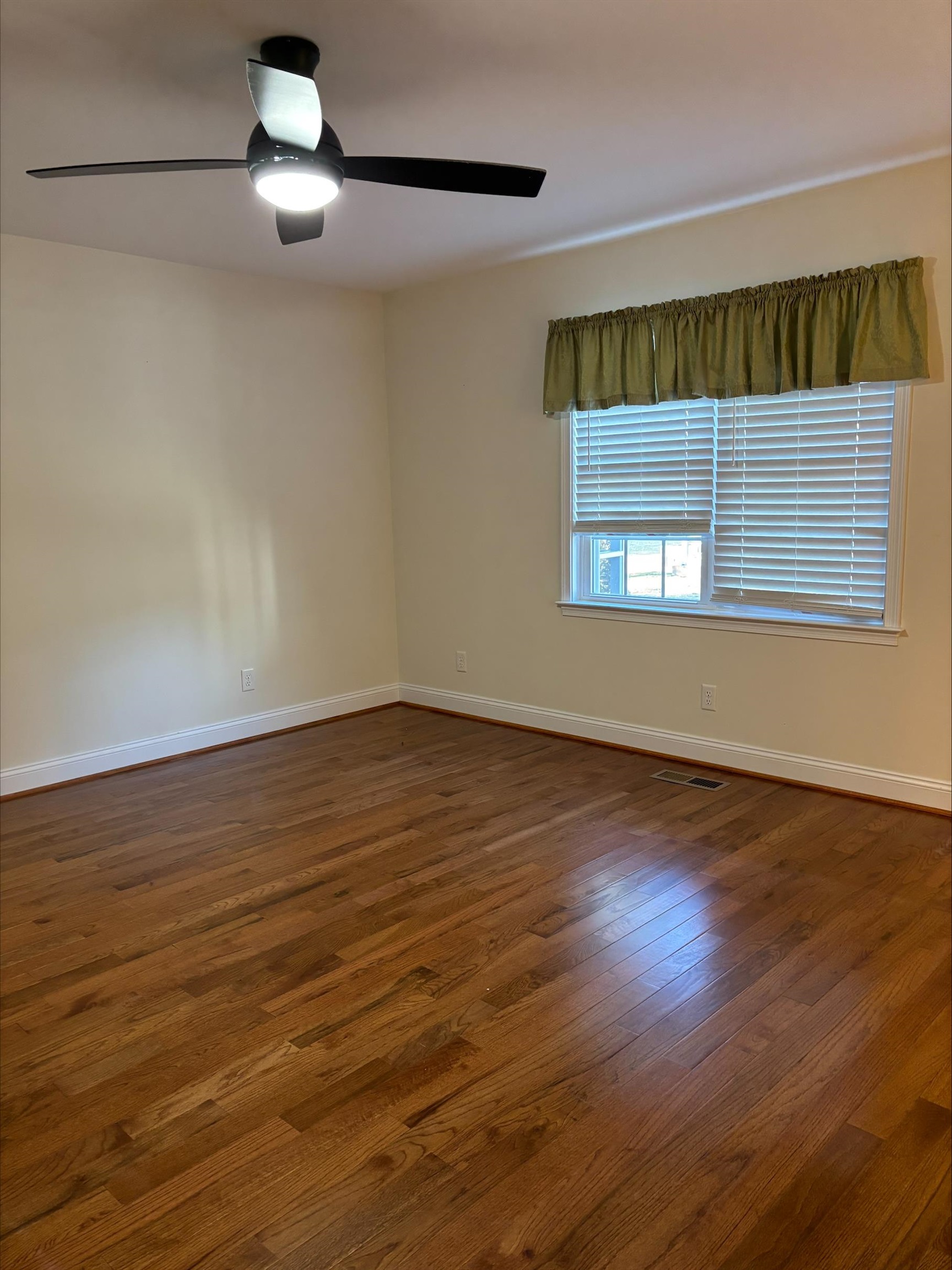 32 JENNA LN, FISHERSVILLE, Virginia 22939, 2 Bedrooms Bedrooms, ,2 BathroomsBathrooms,Residential,32 JENNA LN,672780 MLS # 672780