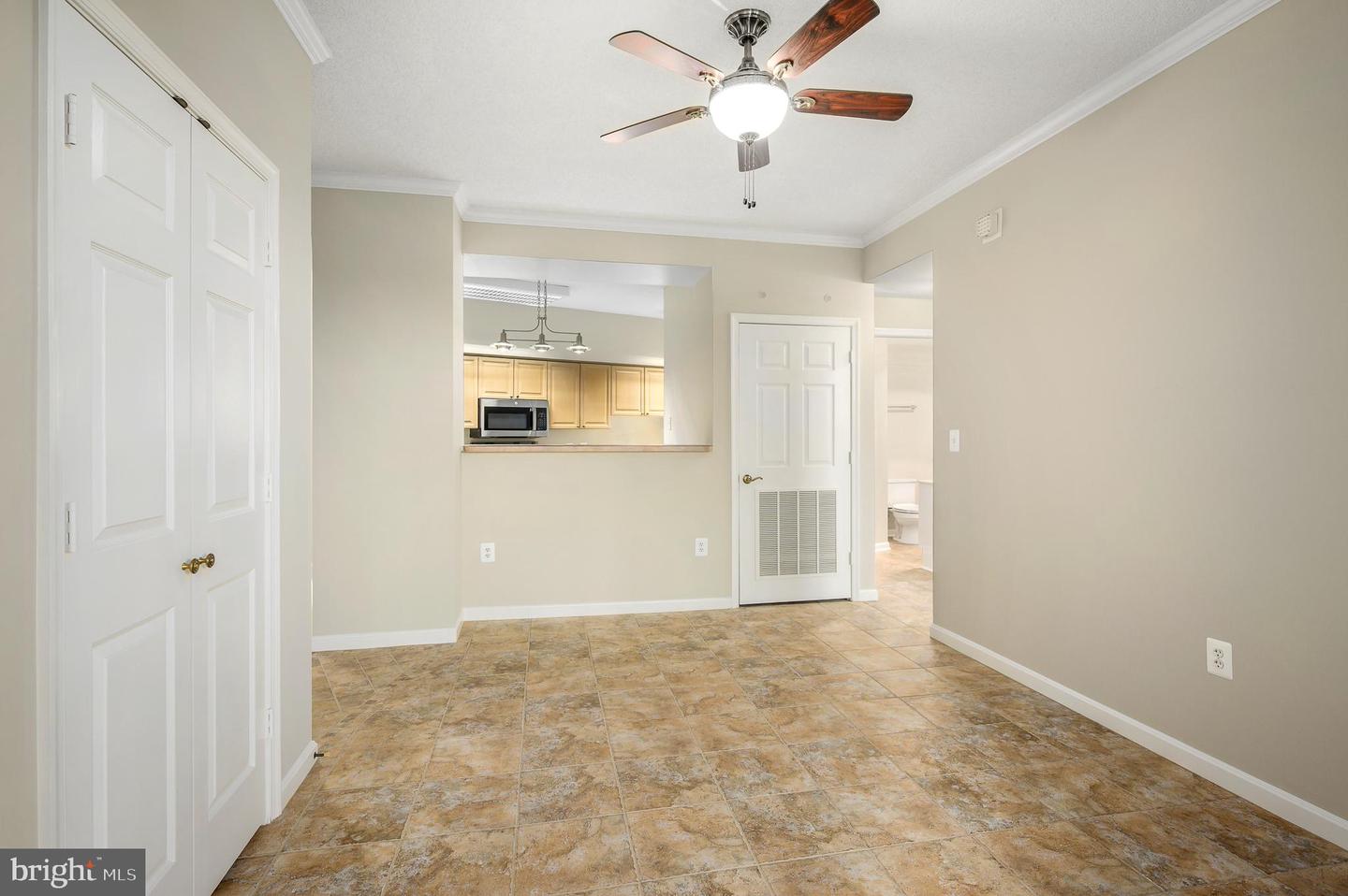 19375 CYPRESS RIDGE TER #114, LEESBURG, Virginia 20176, 2 Bedrooms Bedrooms, ,2 BathroomsBathrooms,Residential,For sale,19375 CYPRESS RIDGE TER #114,VALO2114234 MLS # VALO2114234