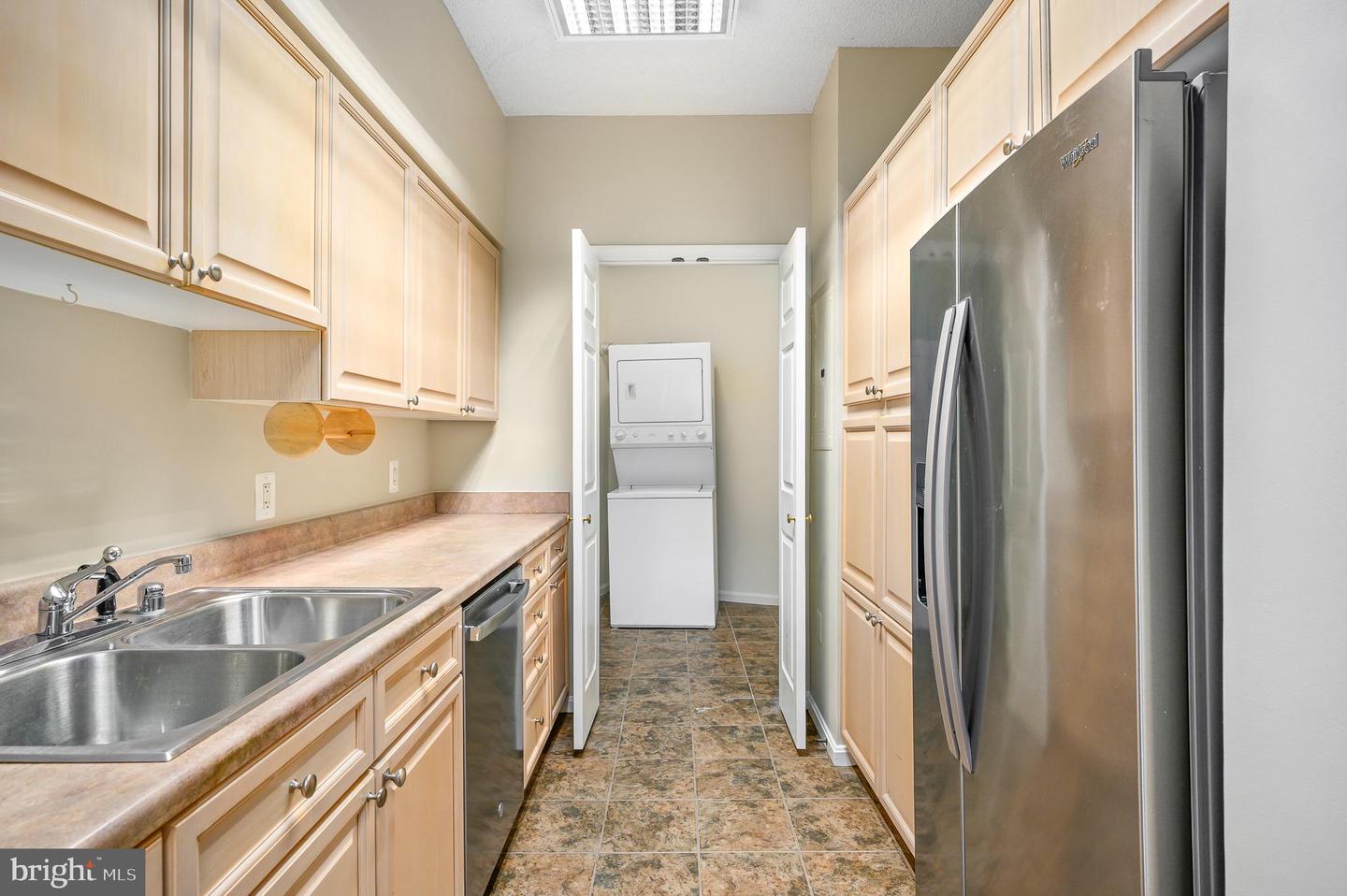 19375 CYPRESS RIDGE TER #114, LEESBURG, Virginia 20176, 2 Bedrooms Bedrooms, ,2 BathroomsBathrooms,Residential,For sale,19375 CYPRESS RIDGE TER #114,VALO2114234 MLS # VALO2114234