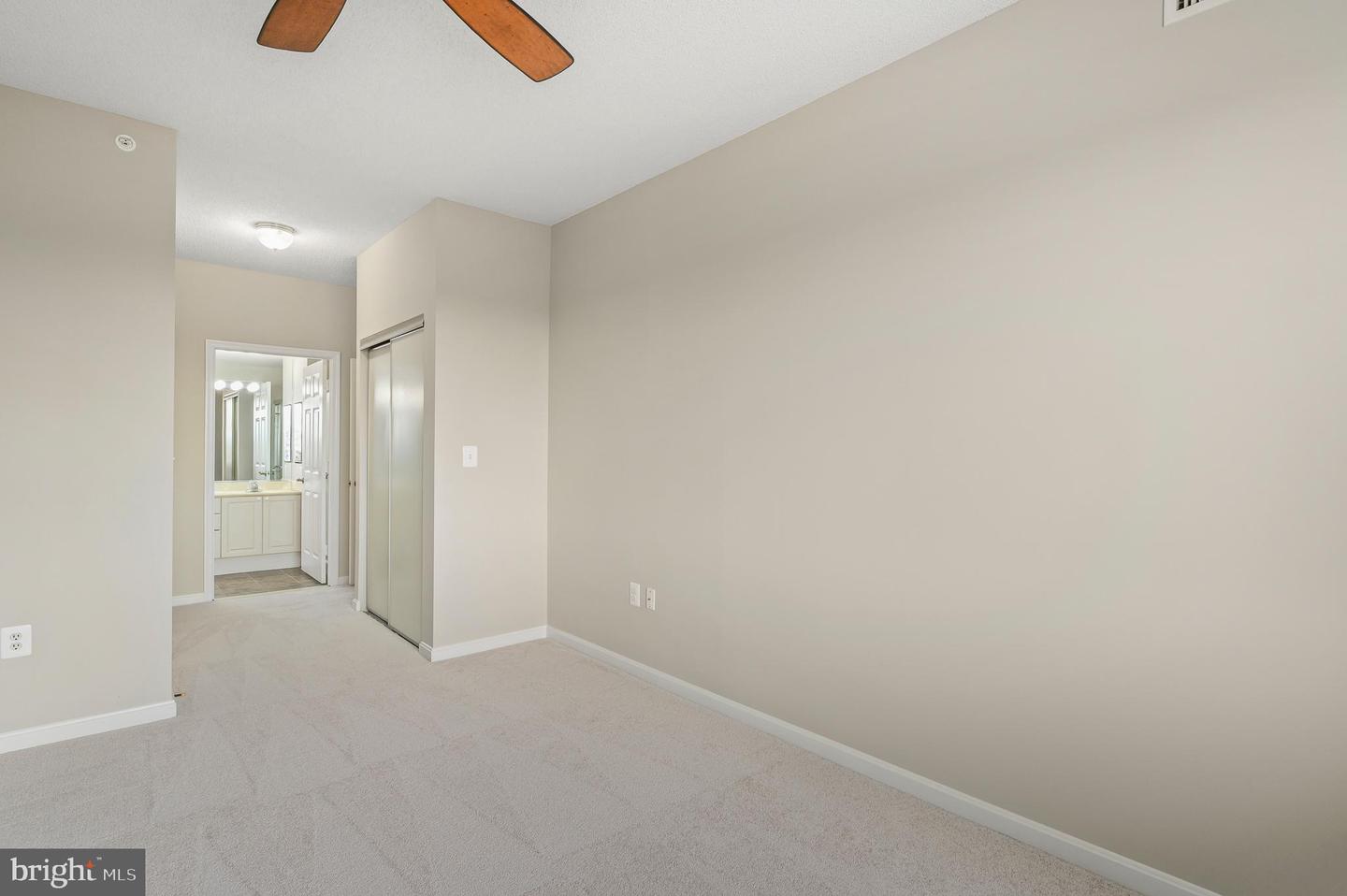 19375 CYPRESS RIDGE TER #114, LEESBURG, Virginia 20176, 2 Bedrooms Bedrooms, ,2 BathroomsBathrooms,Residential,For sale,19375 CYPRESS RIDGE TER #114,VALO2114234 MLS # VALO2114234