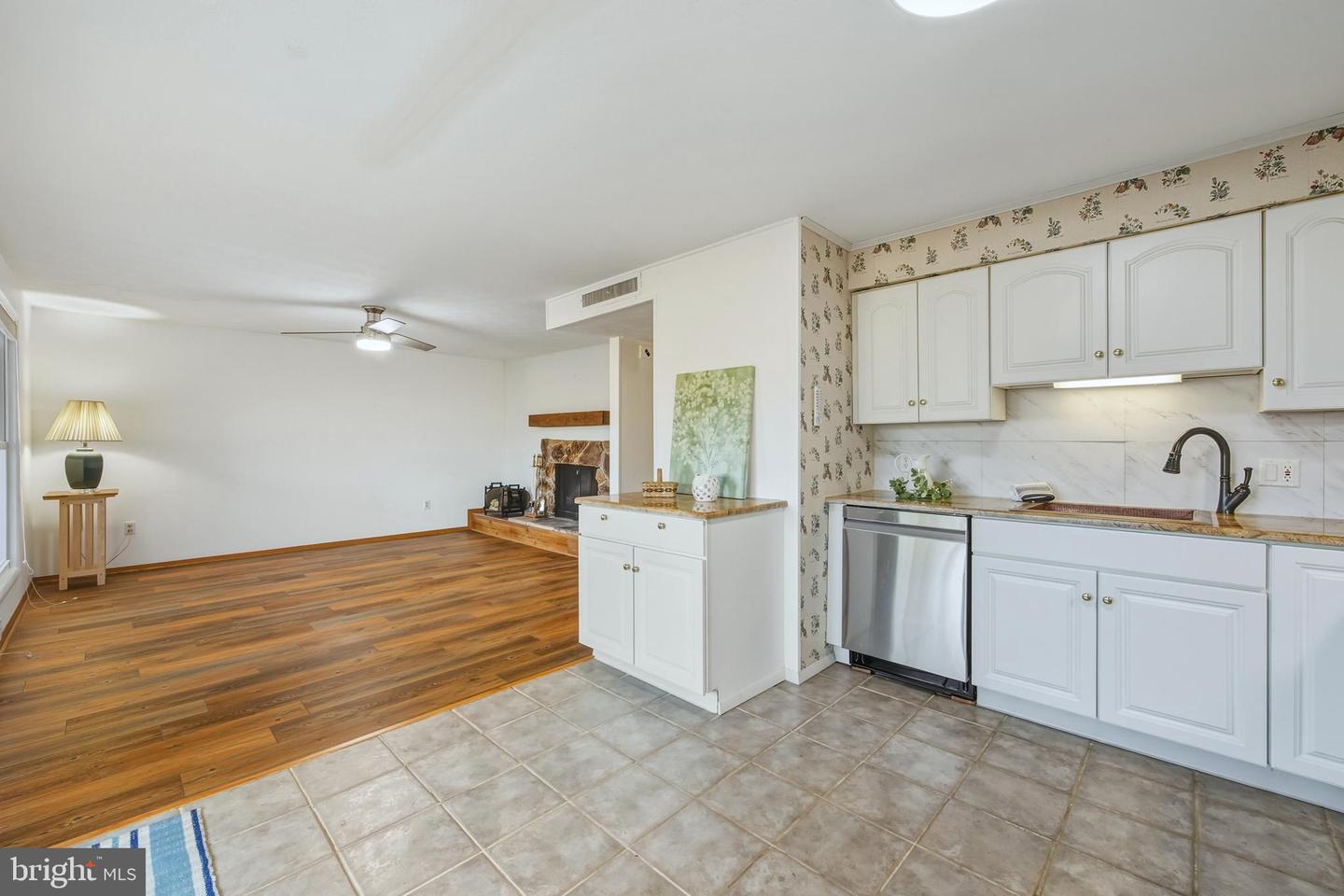 274-13A THE HILL ROAD #13-A, BASYE, Virginia 22810, 2 Bedrooms Bedrooms, ,2 BathroomsBathrooms,Residential,For sale,274-13A THE HILL ROAD #13-A,VASH2013424 MLS # VASH2013424