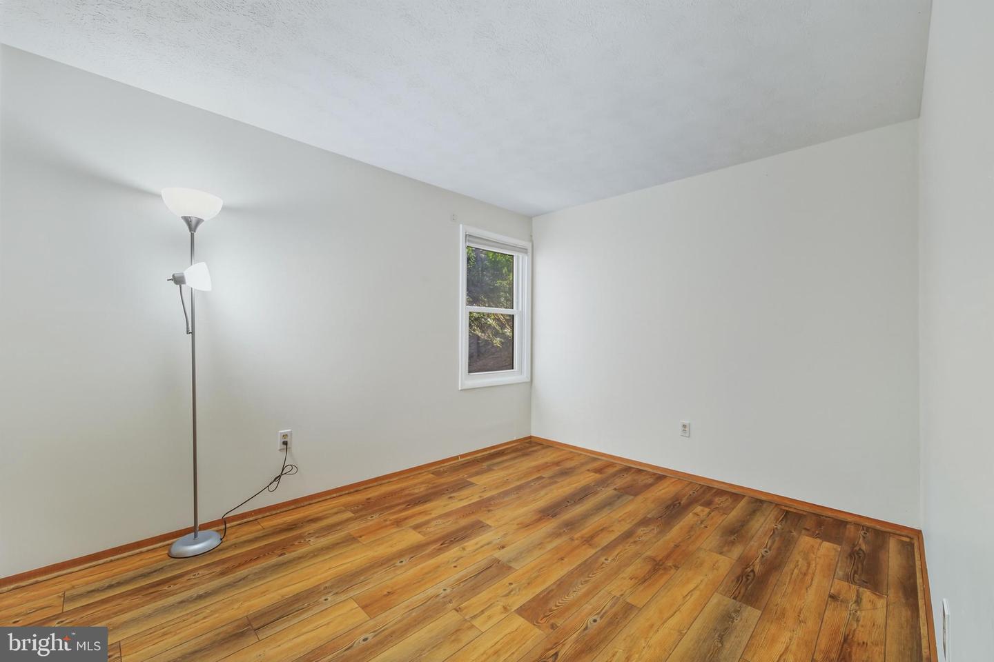 274-13A THE HILL ROAD #13-A, BASYE, Virginia 22810, 2 Bedrooms Bedrooms, ,2 BathroomsBathrooms,Residential,For sale,274-13A THE HILL ROAD #13-A,VASH2013424 MLS # VASH2013424