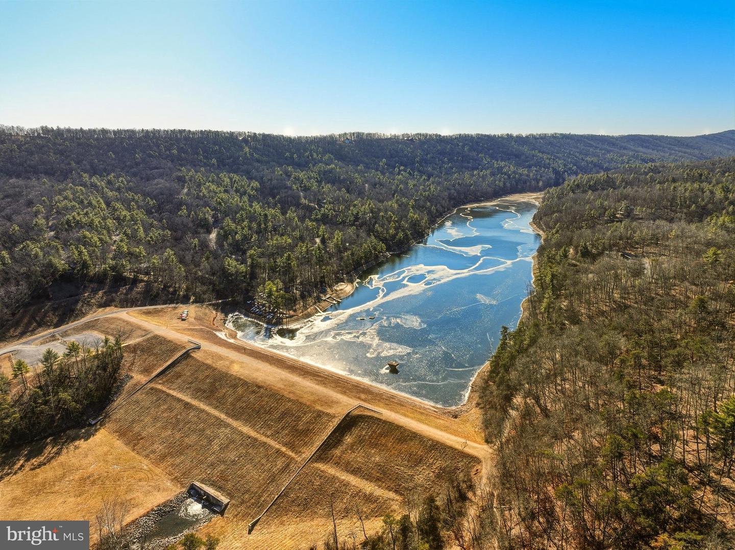 274-13A THE HILL ROAD #13-A, BASYE, Virginia 22810, 2 Bedrooms Bedrooms, ,2 BathroomsBathrooms,Residential,For sale,274-13A THE HILL ROAD #13-A,VASH2013424 MLS # VASH2013424