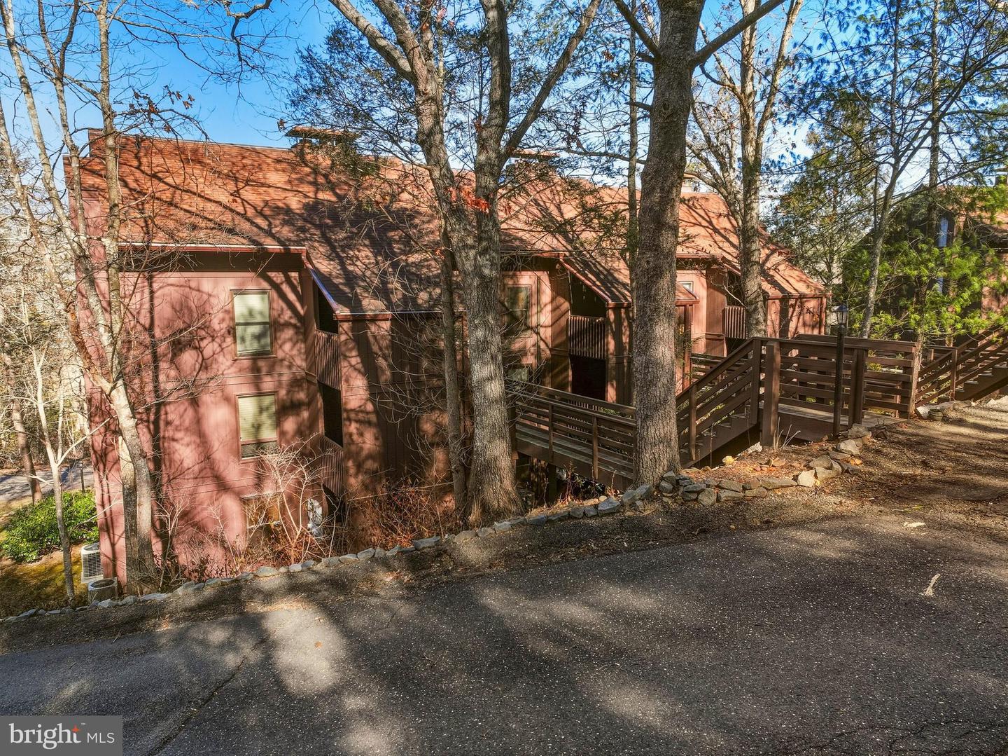 274-13A THE HILL ROAD #13-A, BASYE, Virginia 22810, 2 Bedrooms Bedrooms, ,2 BathroomsBathrooms,Residential,For sale,274-13A THE HILL ROAD #13-A,VASH2013424 MLS # VASH2013424