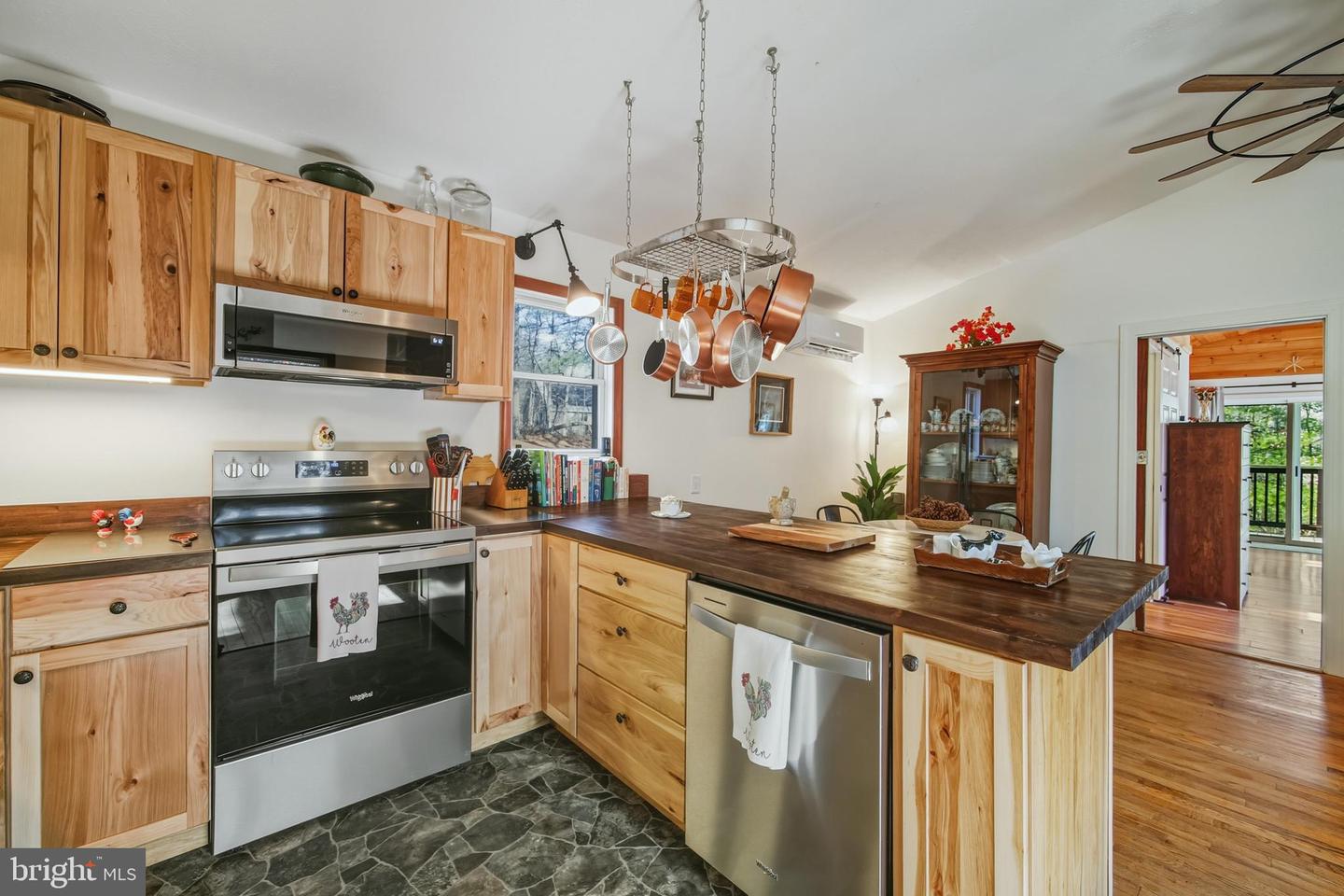 151 PATRICK LN, MOUNT JACKSON, Virginia 22842, 3 Bedrooms Bedrooms, ,2 BathroomsBathrooms,Residential,For sale,151 PATRICK LN,VASH2013432 MLS # VASH2013432 151 PATRICK LN, MOUNT JACKSON, Virginia 22842, 3 Bedrooms Bedrooms, ,2 BathroomsBathrooms,Residential,For sale,151 PATRICK LN,VASH2013432 MLS # VASH2013432