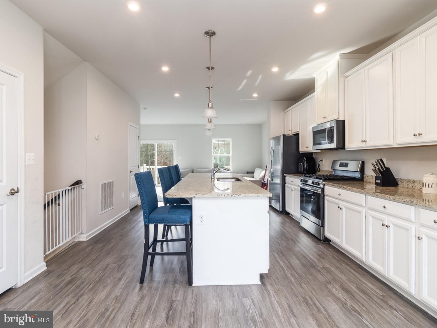 9718 CEDARMASS CIR, FREDERICKSBURG, Virginia 22408, 3 Bedrooms Bedrooms, ,3 BathroomsBathrooms,Residential,For sale,9718 CEDARMASS CIR,VASP2038842 MLS # VASP2038842