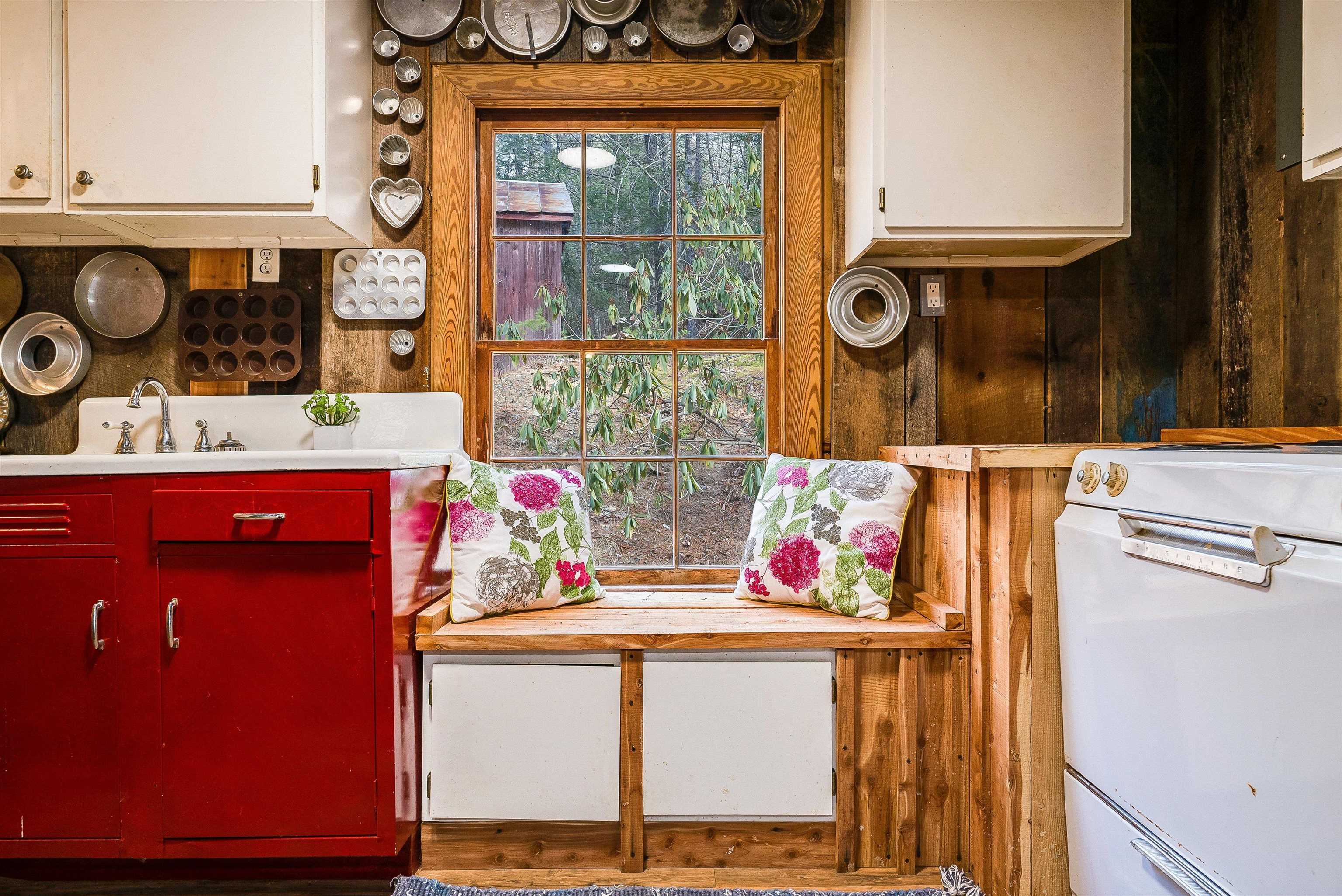 595 DEERFIELD VALLEY RD, WEST AUGUSTA, Virginia 24485, ,Farm,595 DEERFIELD VALLEY RD,672787 MLS # 672787