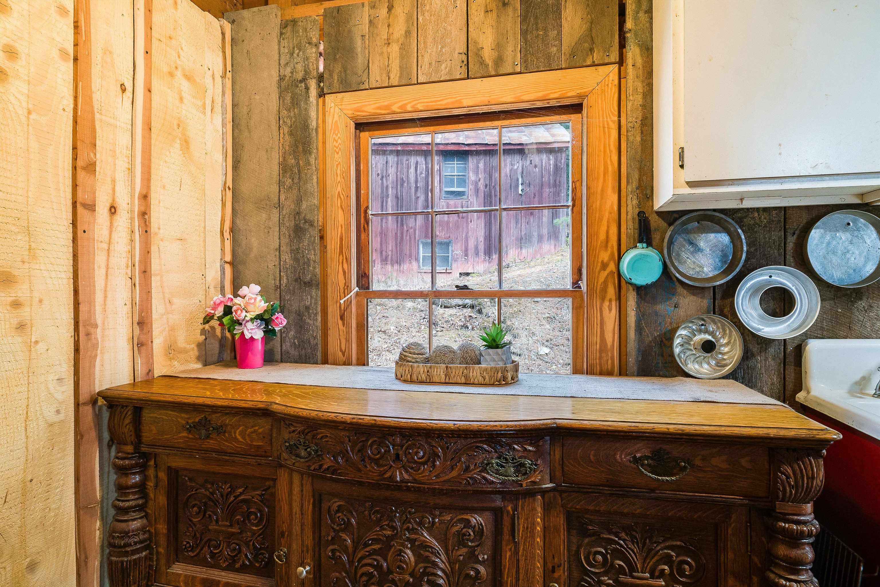 595 DEERFIELD VALLEY RD, WEST AUGUSTA, Virginia 24485, ,Farm,595 DEERFIELD VALLEY RD,672787 MLS # 672787