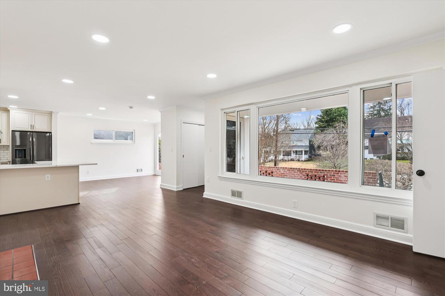 3713 NELLY CUSTIS DR, ARLINGTON, Virginia 22207, 3 Bedrooms Bedrooms, ,3 BathroomsBathrooms,Residential,For sale,3713 NELLY CUSTIS DR,VAAR2064916 MLS # VAAR2064916