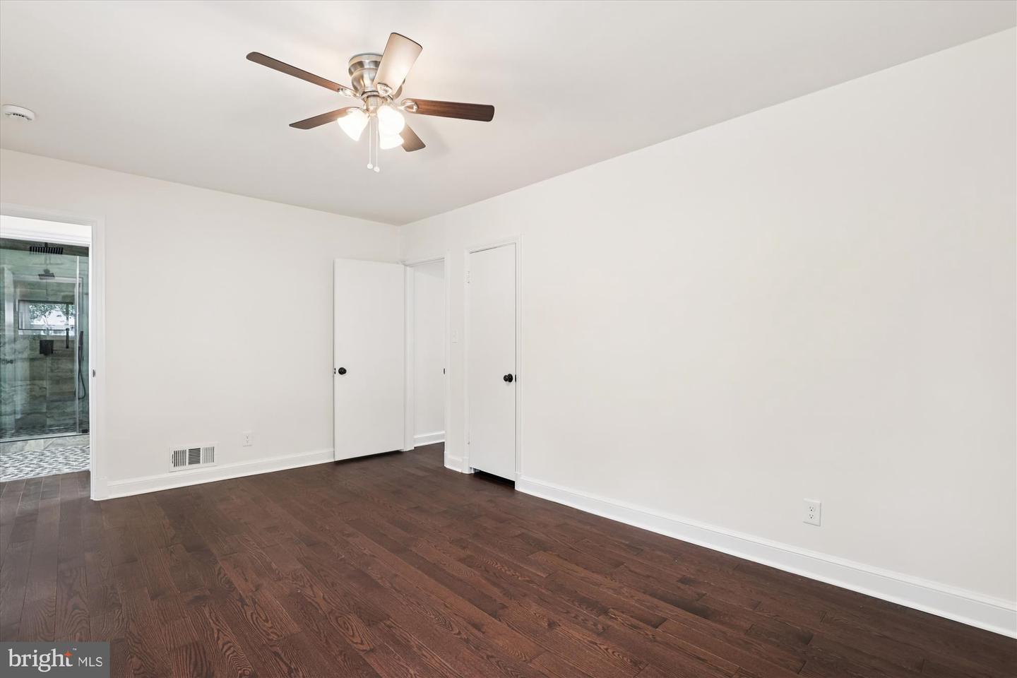 3713 NELLY CUSTIS DR, ARLINGTON, Virginia 22207, 3 Bedrooms Bedrooms, ,3 BathroomsBathrooms,Residential,For sale,3713 NELLY CUSTIS DR,VAAR2064916 MLS # VAAR2064916