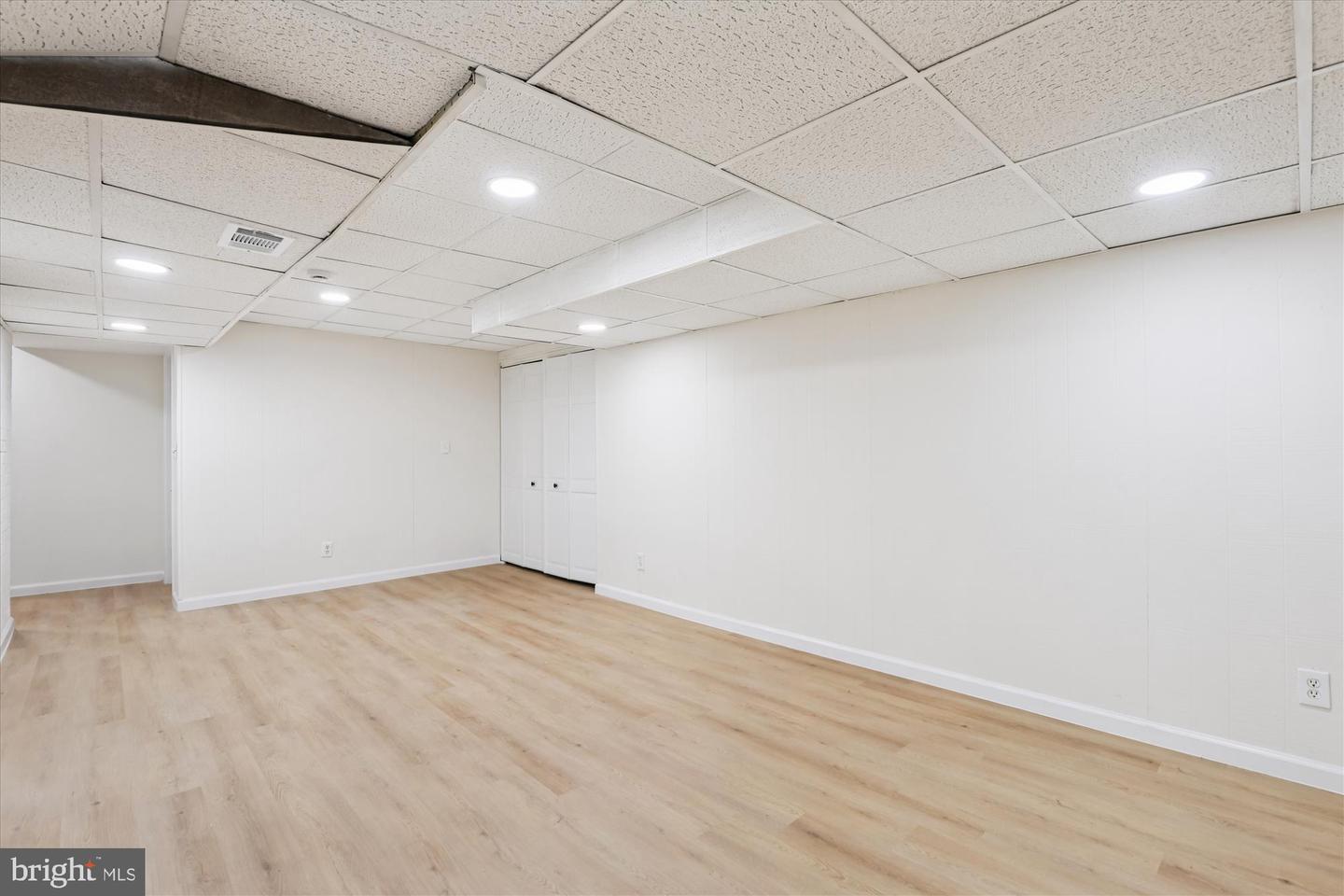 3713 NELLY CUSTIS DR, ARLINGTON, Virginia 22207, 3 Bedrooms Bedrooms, ,3 BathroomsBathrooms,Residential,For sale,3713 NELLY CUSTIS DR,VAAR2064916 MLS # VAAR2064916