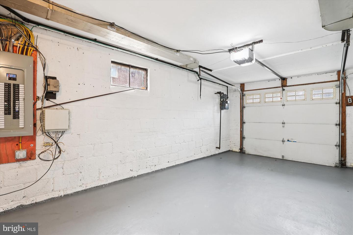 3713 NELLY CUSTIS DR, ARLINGTON, Virginia 22207, 3 Bedrooms Bedrooms, ,3 BathroomsBathrooms,Residential,For sale,3713 NELLY CUSTIS DR,VAAR2064916 MLS # VAAR2064916