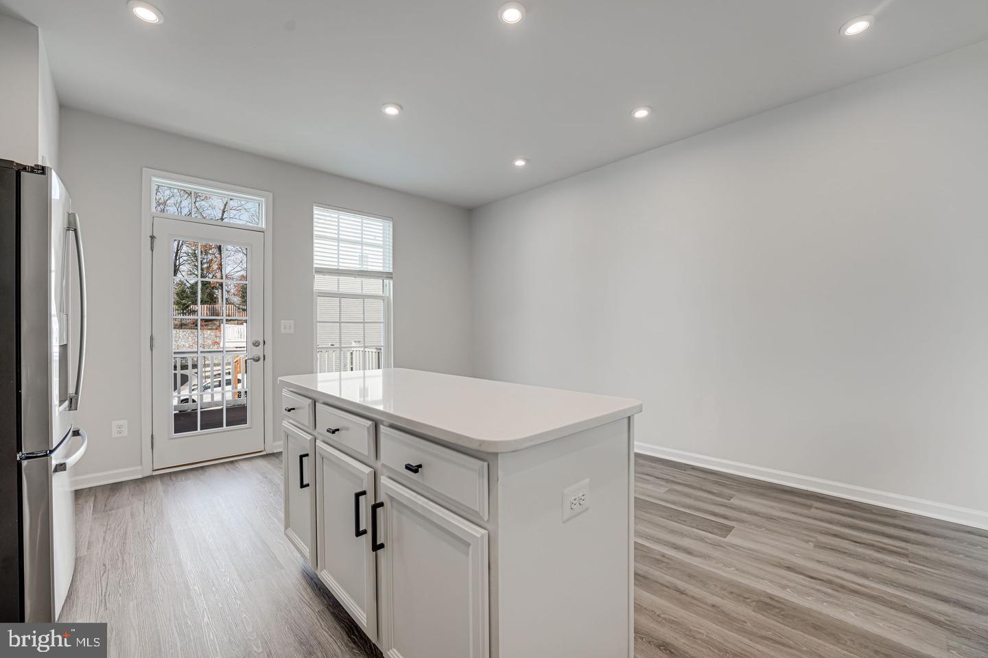 18339 REAPER HILL CT, TRIANGLE, Virginia 22172, 3 Bedrooms Bedrooms, ,4 BathroomsBathrooms,Residential,For sale,18339 REAPER HILL CT,VAPW2108170 MLS # VAPW2108170