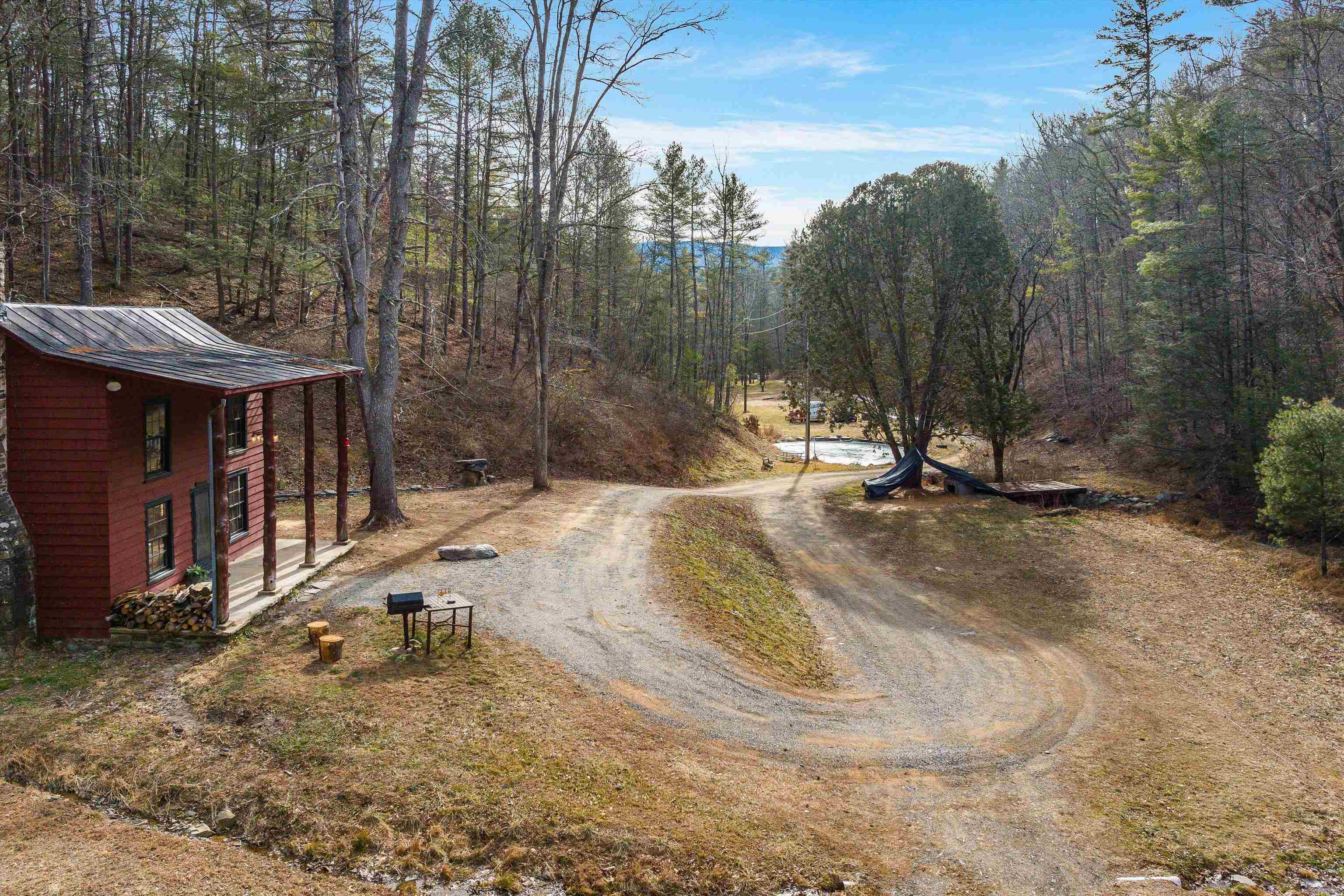 595 DEERFIELD VALLEY RD, WEST AUGUSTA, Virginia 24485, 3 Bedrooms Bedrooms, ,Residential,595 DEERFIELD VALLEY RD,672788 MLS # 672788