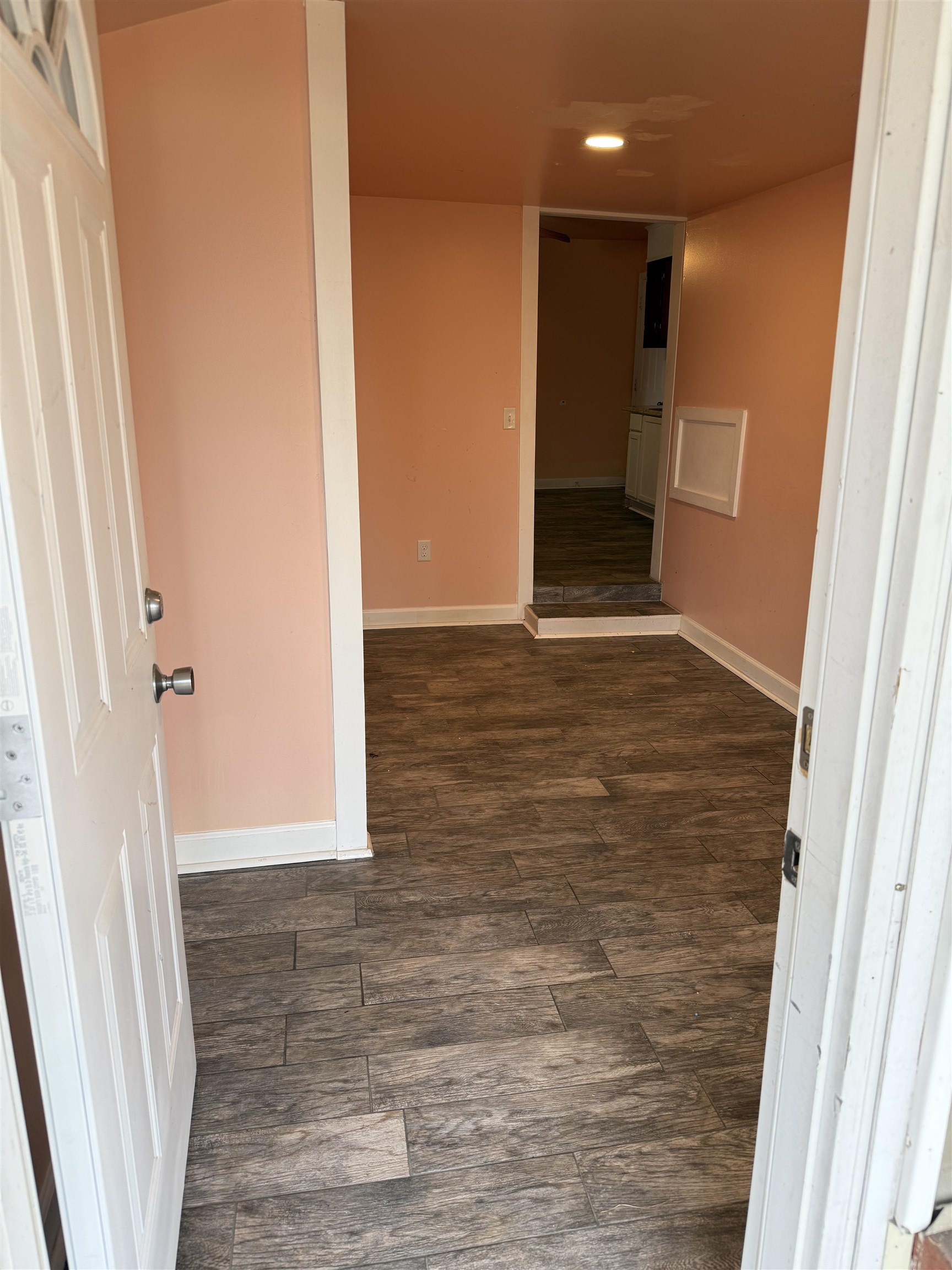 1702 CHERRY AVE, GROTTOES, Virginia 24441, 3 Bedrooms Bedrooms, ,2 BathroomsBathrooms,Residential,1702 CHERRY AVE,672789 MLS # 672789