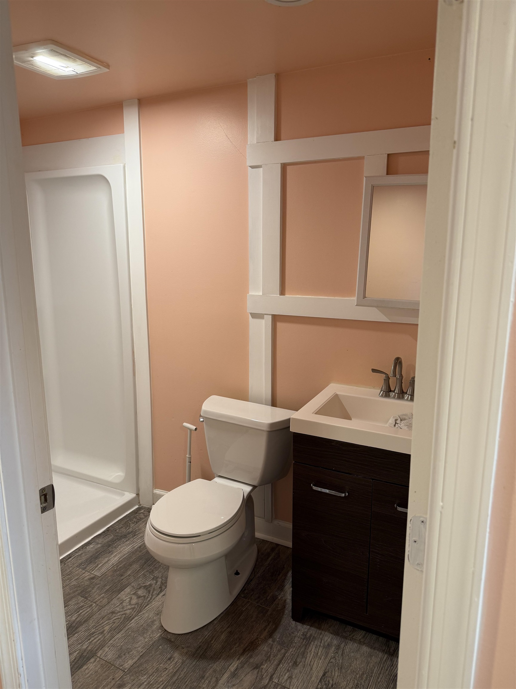 1702 CHERRY AVE, GROTTOES, Virginia 24441, 3 Bedrooms Bedrooms, ,2 BathroomsBathrooms,Residential,1702 CHERRY AVE,672789 MLS # 672789