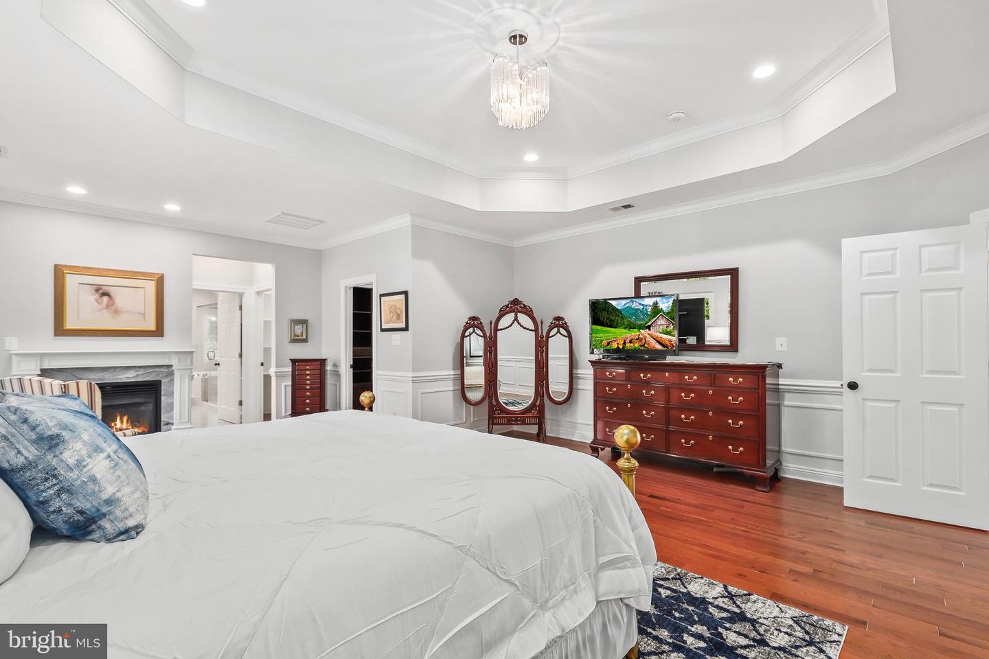 1729 BEULAH RD, VIENNA, Virginia 22182, 7 Bedrooms Bedrooms, 24 Rooms Rooms,5 BathroomsBathrooms,Residential,For sale,1729 BEULAH RD,VAFX2286726 MLS # VAFX2286726