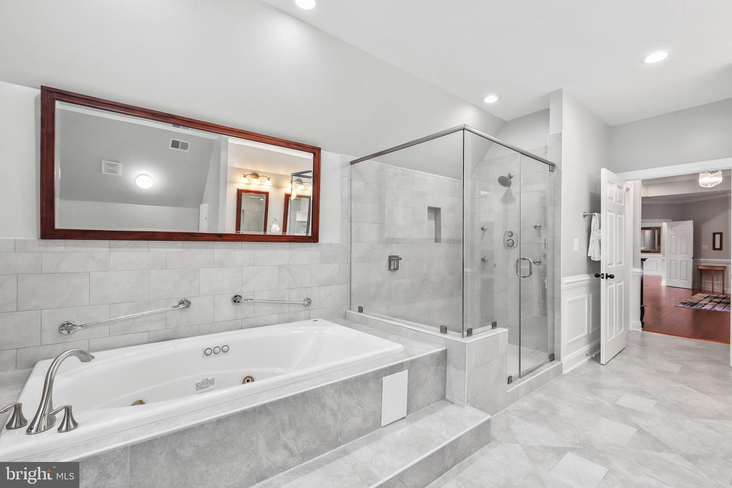 1729 BEULAH RD, VIENNA, Virginia 22182, 7 Bedrooms Bedrooms, 24 Rooms Rooms,5 BathroomsBathrooms,Residential,For sale,1729 BEULAH RD,VAFX2286726 MLS # VAFX2286726