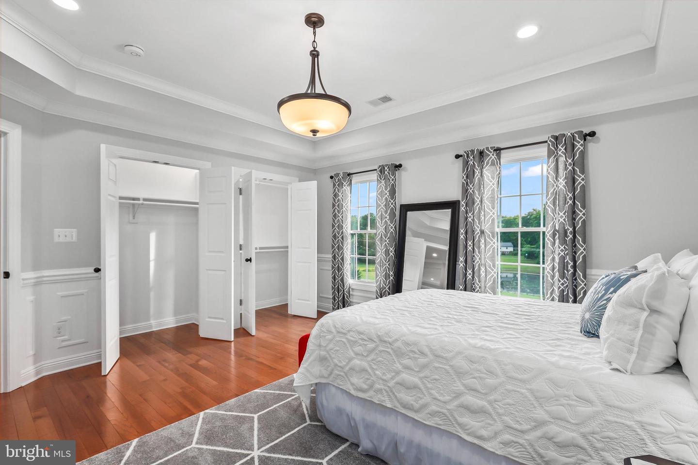 1729 BEULAH RD, VIENNA, Virginia 22182, 7 Bedrooms Bedrooms, 24 Rooms Rooms,5 BathroomsBathrooms,Residential,For sale,1729 BEULAH RD,VAFX2286726 MLS # VAFX2286726