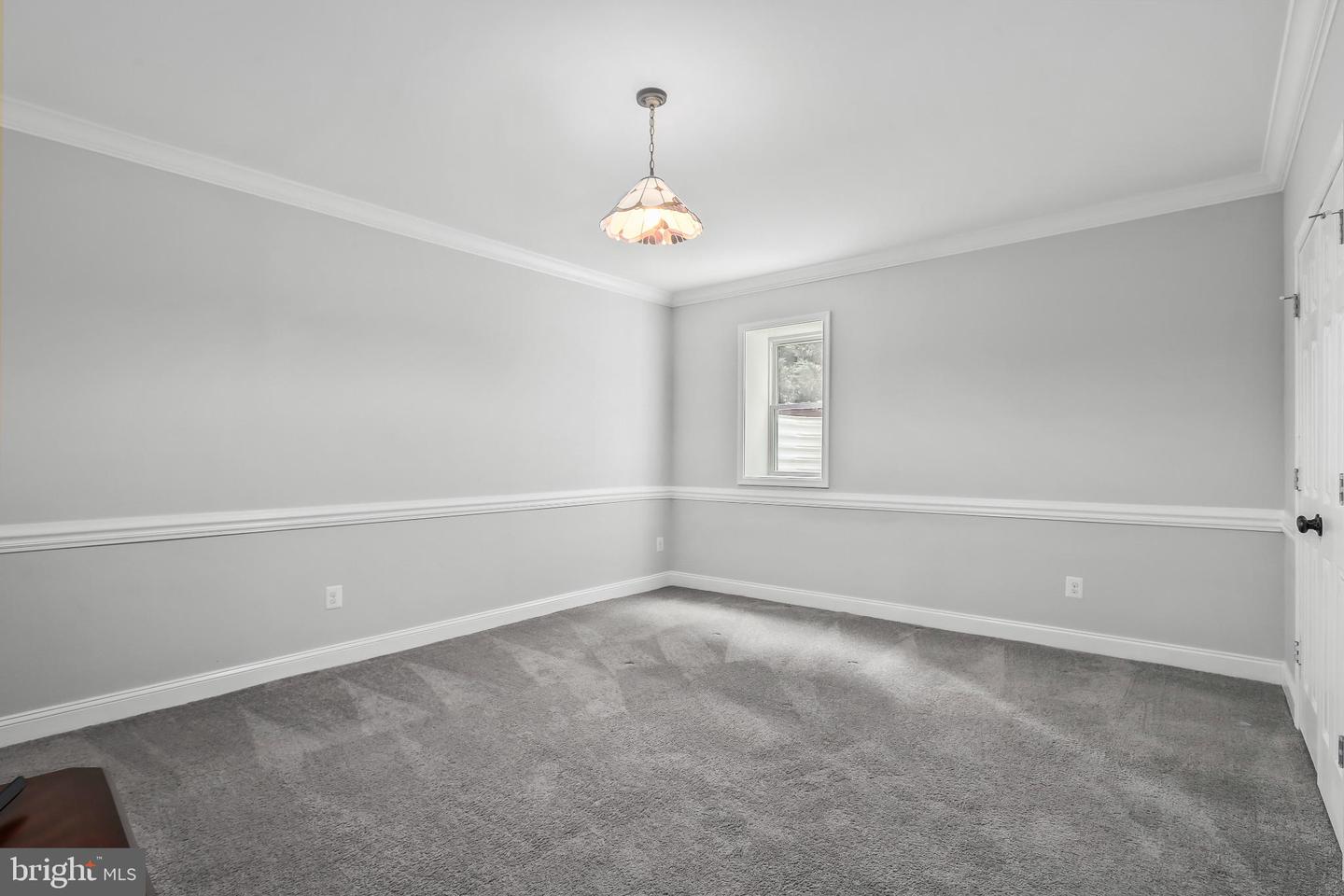 1729 BEULAH RD, VIENNA, Virginia 22182, 7 Bedrooms Bedrooms, 24 Rooms Rooms,5 BathroomsBathrooms,Residential,For sale,1729 BEULAH RD,VAFX2286726 MLS # VAFX2286726