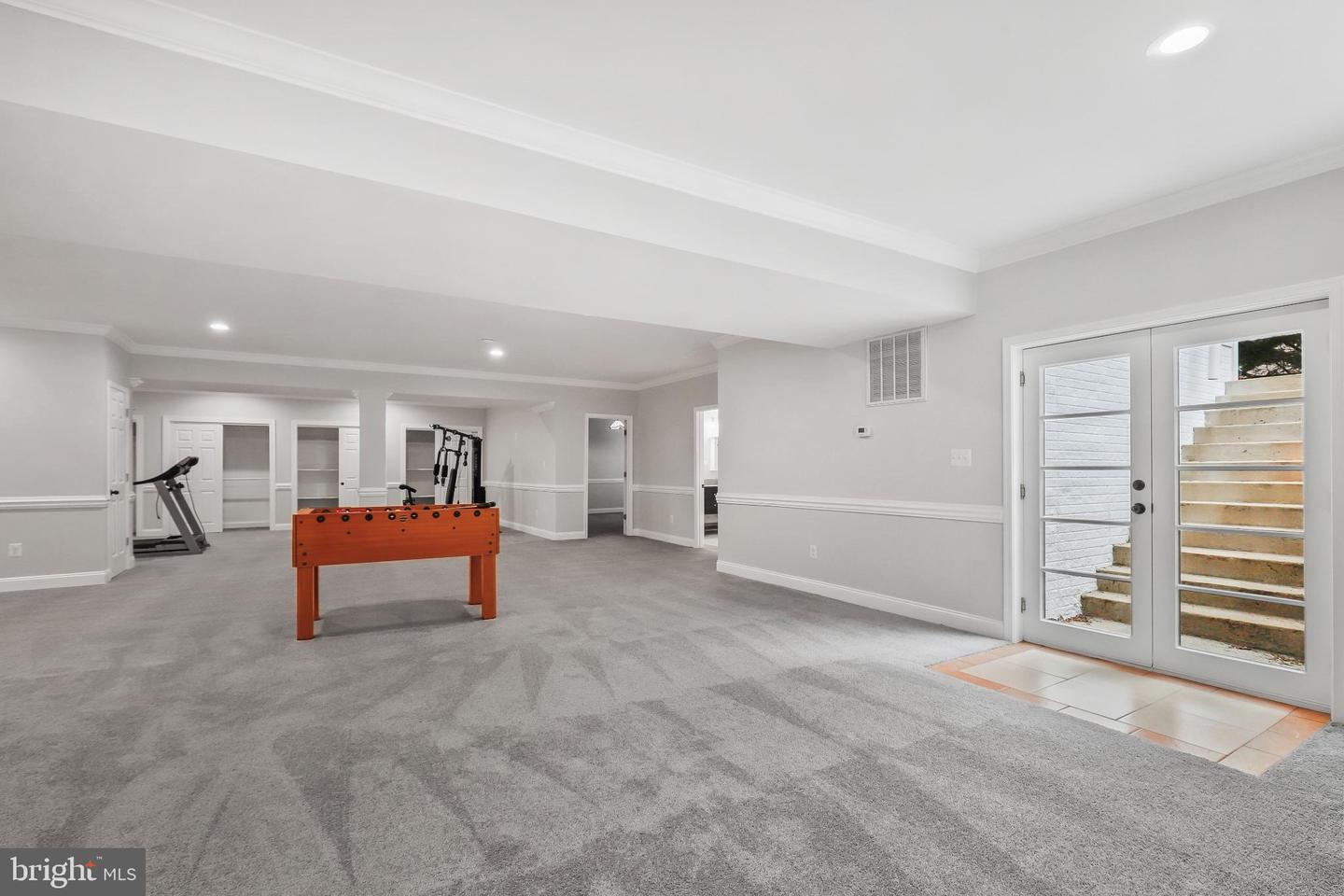 1729 BEULAH RD, VIENNA, Virginia 22182, 7 Bedrooms Bedrooms, 24 Rooms Rooms,5 BathroomsBathrooms,Residential,For sale,1729 BEULAH RD,VAFX2286726 MLS # VAFX2286726