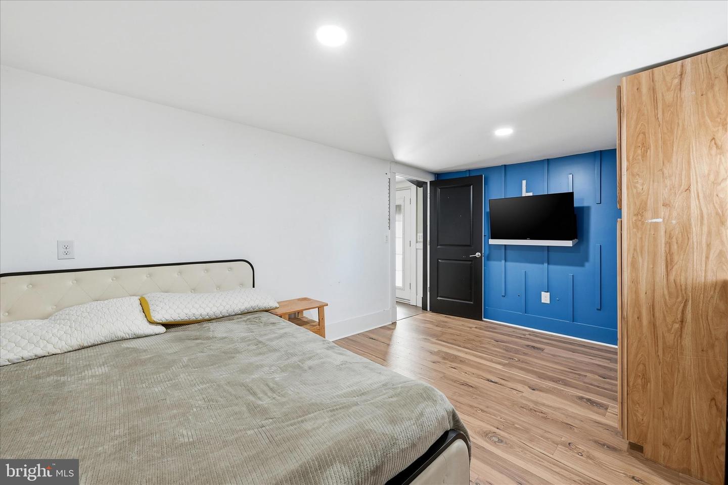 147 W DUCK ST, FRONT ROYAL, Virginia 22630, ,Residential,For sale,147 W DUCK ST,VAWR2013226 MLS # VAWR2013226