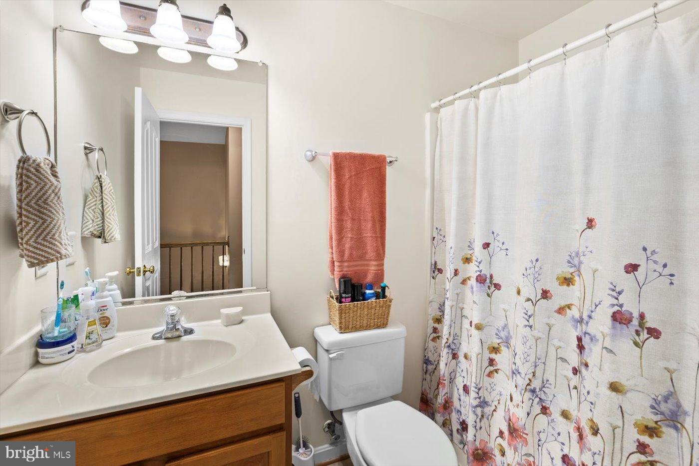 5906 W COPPER MOUNTAIN DR, SPOTSYLVANIA, Virginia 22553, 4 Bedrooms Bedrooms, 18 Rooms Rooms,3 BathroomsBathrooms,Residential,For sale,5906 W COPPER MOUNTAIN DR,VASP2036312 MLS # VASP2036312