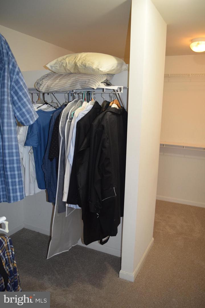 203 LYNNEHAVEN DR, WINCHESTER, Virginia 22602, 5 Bedrooms Bedrooms, ,3 BathroomsBathrooms,Residential,For sale,203 LYNNEHAVEN DR,VAFV2037026 MLS # VAFV2037026 203 LYNNEHAVEN DR, WINCHESTER, Virginia 22602, 5 Bedrooms Bedrooms, ,3 BathroomsBathrooms,Residential,For sale,203 LYNNEHAVEN DR,VAFV2037026 MLS # VAFV2037026