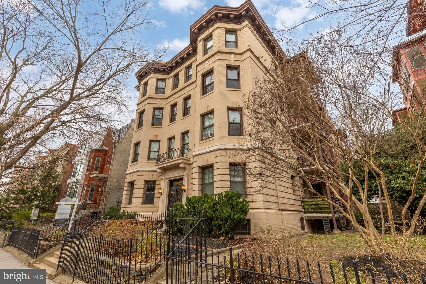 1791 LANIER PL NW #23/24, WASHINGTON, District Of Columbia 20009, 3 Bedrooms Bedrooms, ,2 BathroomsBathrooms,Residential,For sale,1791 LANIER PL NW #23/24,DCDC2230796 MLS # DCDC2230796