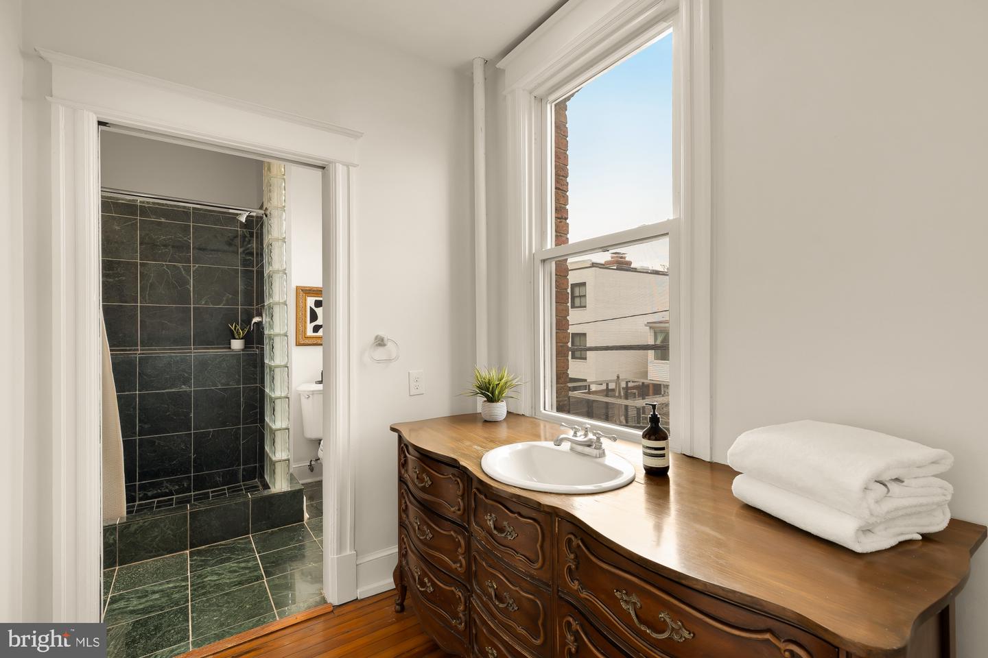 1791 LANIER PL NW #23/24, WASHINGTON, District Of Columbia 20009, 3 Bedrooms Bedrooms, ,2 BathroomsBathrooms,Residential,For sale,1791 LANIER PL NW #23/24,DCDC2230796 MLS # DCDC2230796