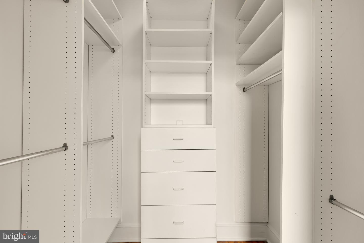 1791 LANIER PL NW #23/24, WASHINGTON, District Of Columbia 20009, 3 Bedrooms Bedrooms, ,2 BathroomsBathrooms,Residential,For sale,1791 LANIER PL NW #23/24,DCDC2230796 MLS # DCDC2230796