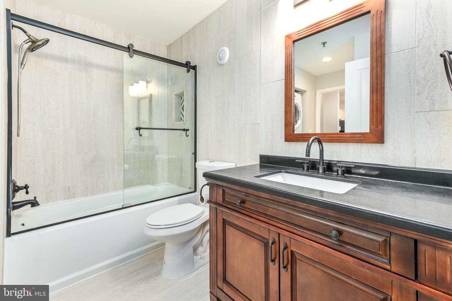 5573 SEMINARY RD #115, FALLS CHURCH, Virginia 22041, 1 Bedroom Bedrooms, 4 Rooms Rooms,1 BathroomBathrooms,Residential,For sale,5573 SEMINARY RD #115,VAFX2281708 MLS # VAFX2281708