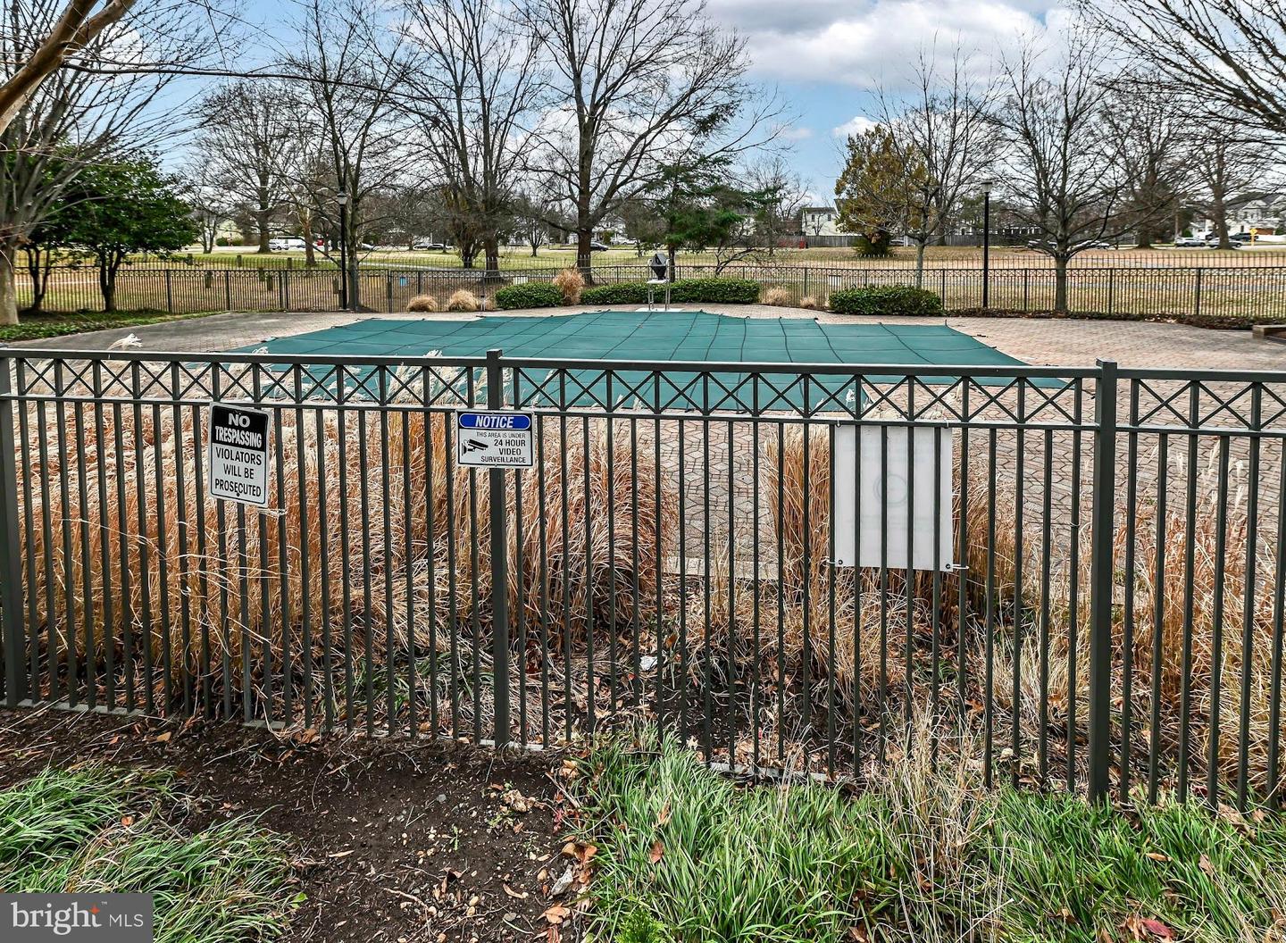 5573 SEMINARY RD #115, FALLS CHURCH, Virginia 22041, 1 Bedroom Bedrooms, 4 Rooms Rooms,1 BathroomBathrooms,Residential,For sale,5573 SEMINARY RD #115,VAFX2281708 MLS # VAFX2281708