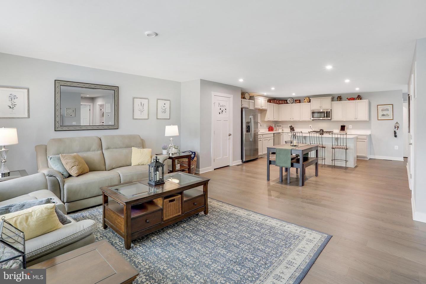 3619 TWIN LAKE BLVD, LOCUST GROVE, Virginia 22508, 4 Bedrooms Bedrooms, 7 Rooms Rooms,3 BathroomsBathrooms,Residential,For sale,3619 TWIN LAKE BLVD,VAOR2013070 MLS # VAOR2013070