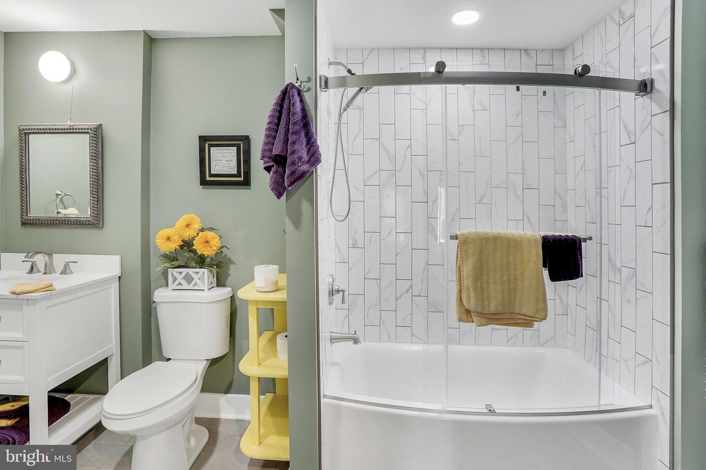 3619 TWIN LAKE BLVD, LOCUST GROVE, Virginia 22508, 4 Bedrooms Bedrooms, 7 Rooms Rooms,3 BathroomsBathrooms,Residential,For sale,3619 TWIN LAKE BLVD,VAOR2013070 MLS # VAOR2013070