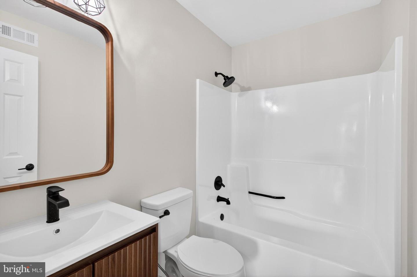 616 LONETREE CT, CULPEPER, Virginia 22701, 4 Bedrooms Bedrooms, ,2 BathroomsBathrooms,Residential,For sale,616 LONETREE CT,VACU2012530 MLS # VACU2012530 616 LONETREE CT, CULPEPER, Virginia 22701, 4 Bedrooms Bedrooms, ,2 BathroomsBathrooms,Residential,For sale,616 LONETREE CT,VACU2012530 MLS # VACU2012530