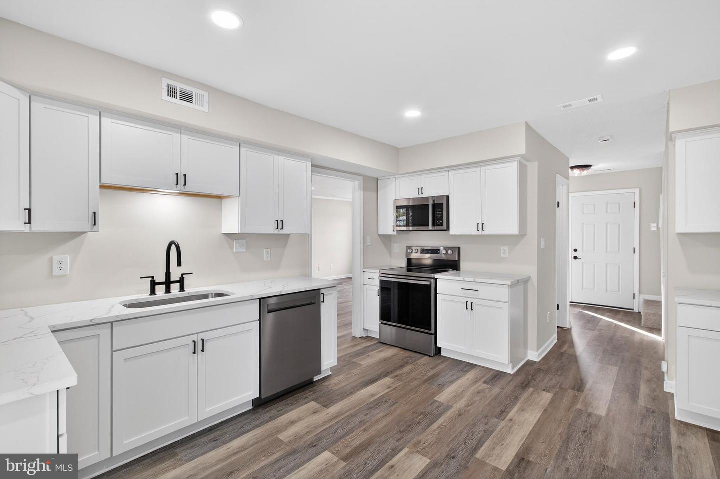 616 LONETREE CT, CULPEPER, Virginia 22701, 4 Bedrooms Bedrooms, ,2 BathroomsBathrooms,Residential,For sale,616 LONETREE CT,VACU2012530 MLS # VACU2012530 616 LONETREE CT, CULPEPER, Virginia 22701, 4 Bedrooms Bedrooms, ,2 BathroomsBathrooms,Residential,For sale,616 LONETREE CT,VACU2012530 MLS # VACU2012530