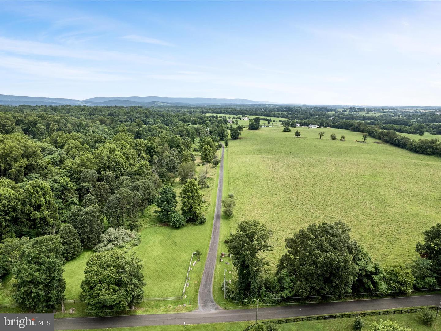 3959 COBBLER MOUNTAIN RD, DELAPLANE, Virginia 20144, 3 Bedrooms Bedrooms, ,2 BathroomsBathrooms,Farm,For sale,3959 COBBLER MOUNTAIN RD,VAFQ2020262 MLS # VAFQ2020262