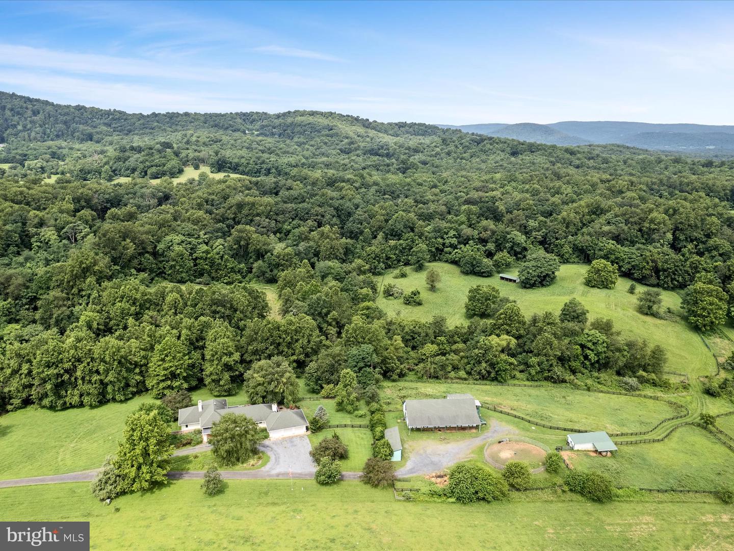 3959 COBBLER MOUNTAIN RD, DELAPLANE, Virginia 20144, 3 Bedrooms Bedrooms, ,2 BathroomsBathrooms,Farm,For sale,3959 COBBLER MOUNTAIN RD,VAFQ2020262 MLS # VAFQ2020262