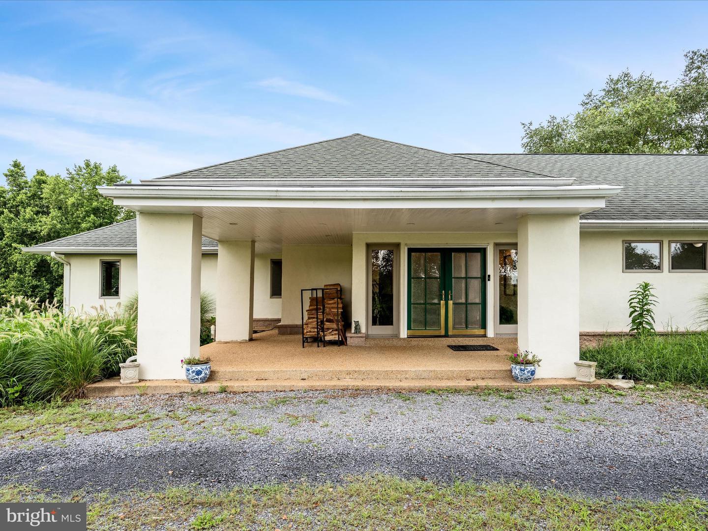 3959 COBBLER MOUNTAIN RD, DELAPLANE, Virginia 20144, 3 Bedrooms Bedrooms, ,2 BathroomsBathrooms,Farm,For sale,3959 COBBLER MOUNTAIN RD,VAFQ2020262 MLS # VAFQ2020262